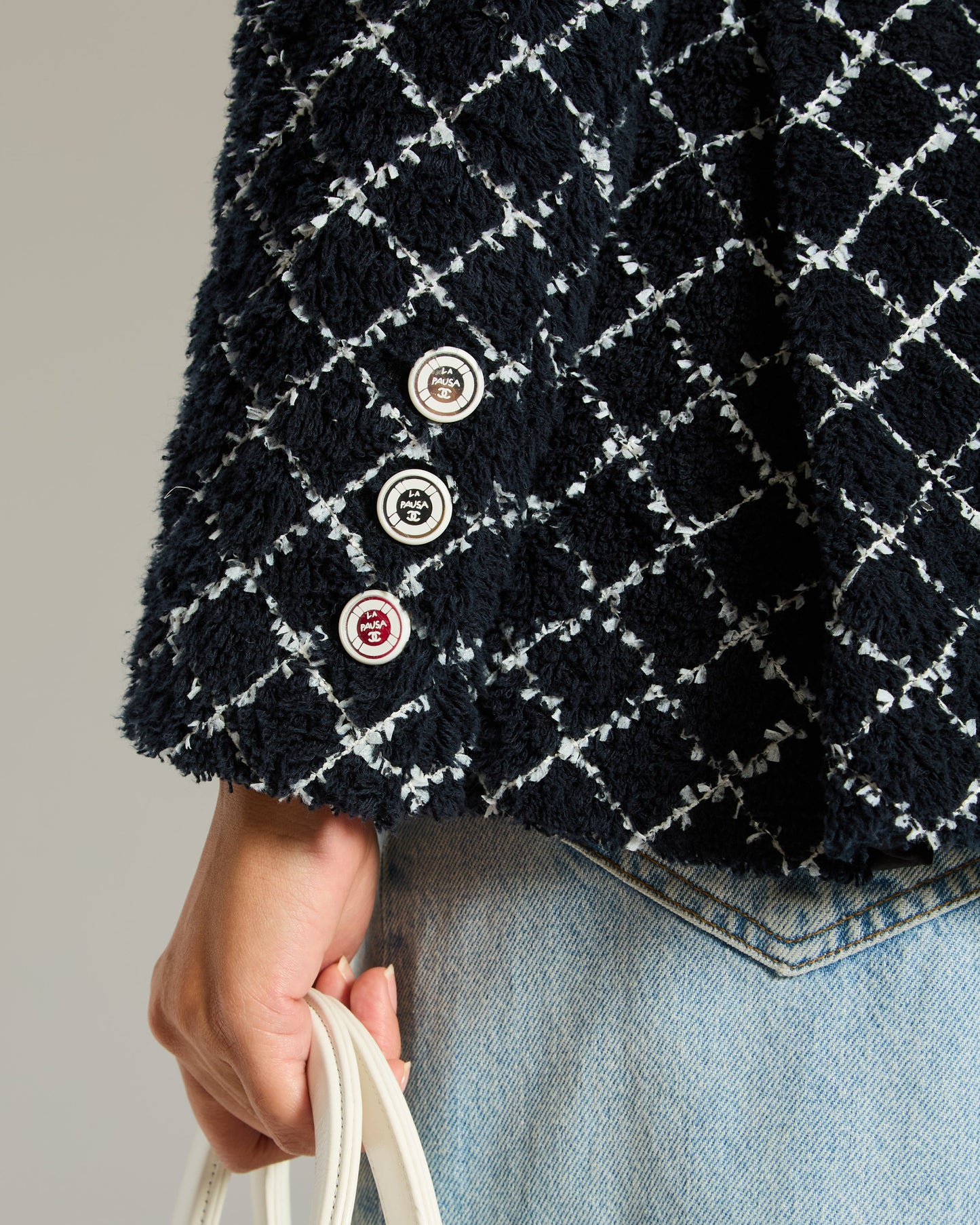 Chanel 19/C Cruise Collection Tweed Jacket in Navy and White with  ed Buttons Size FR 34 (UK 6)