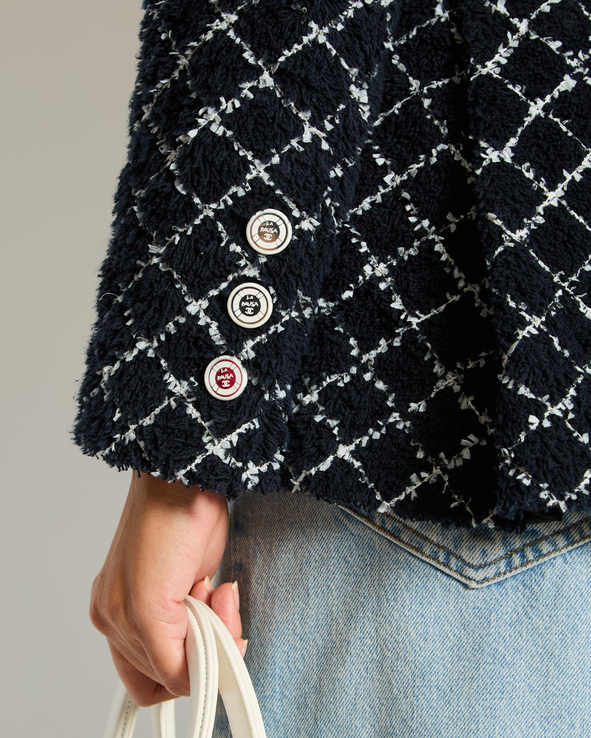 Chanel 19/C Cruise Collection Tweed Jacket in Navy and White with  ed Buttons Size FR 34 (UK 6)