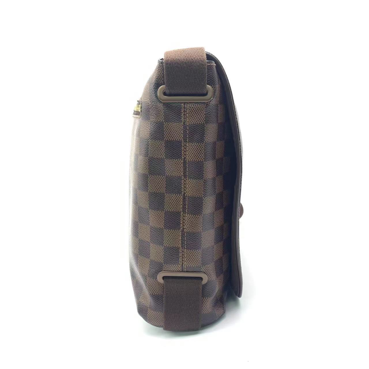 Louis Vuitton Brooklyn Messenger Monogram Brown Crossbody Bag