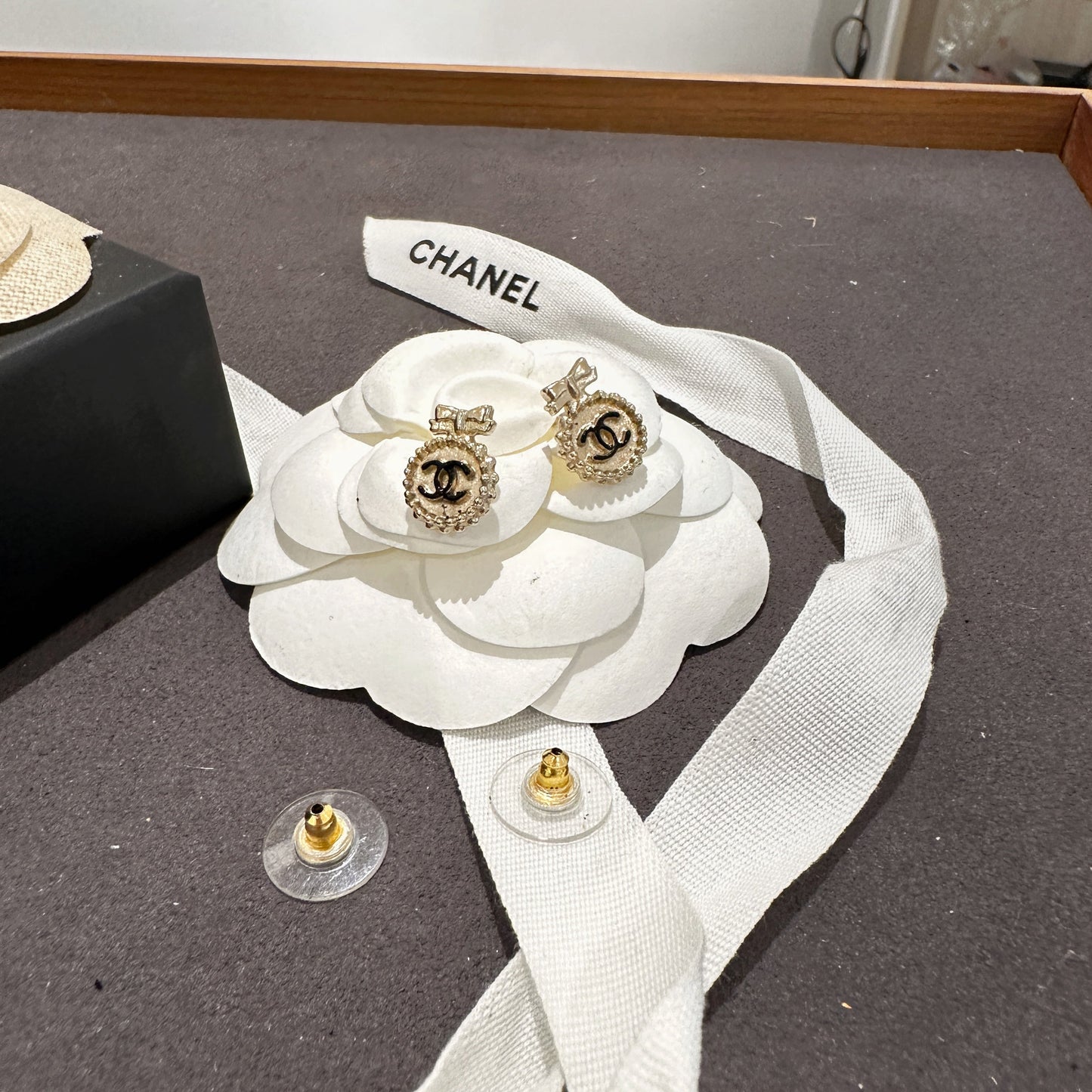 Chanel   earrings