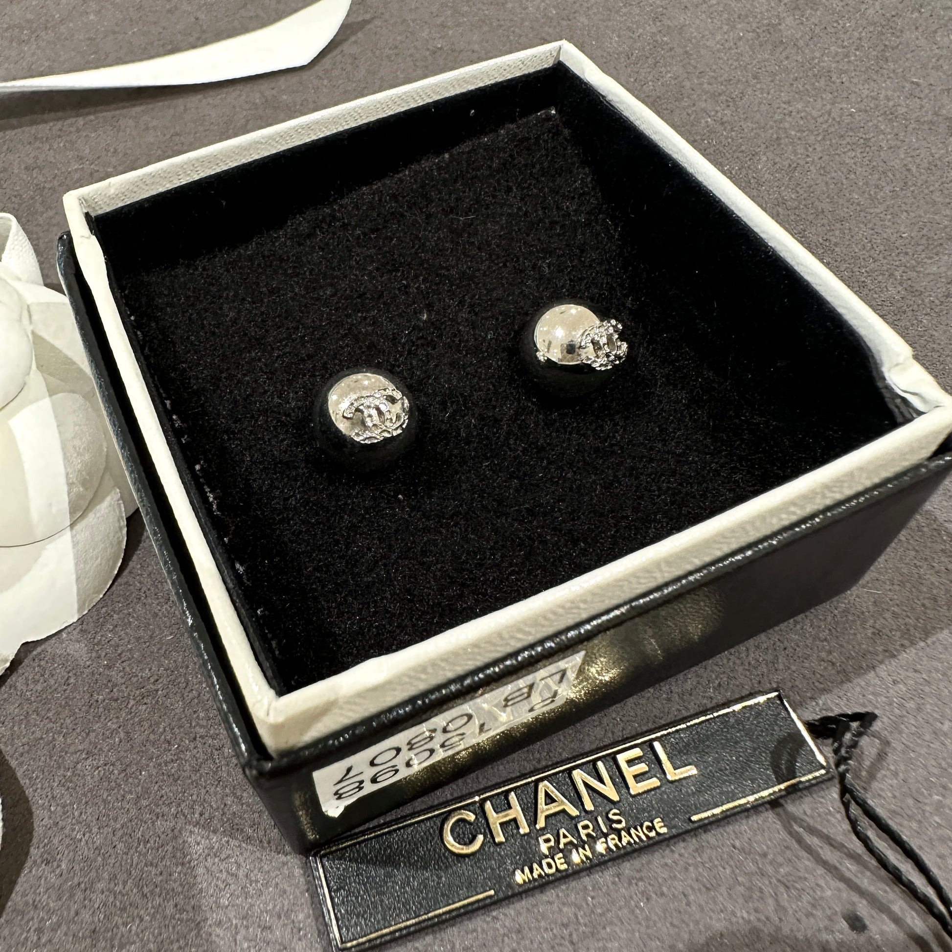 Chanel   earrings