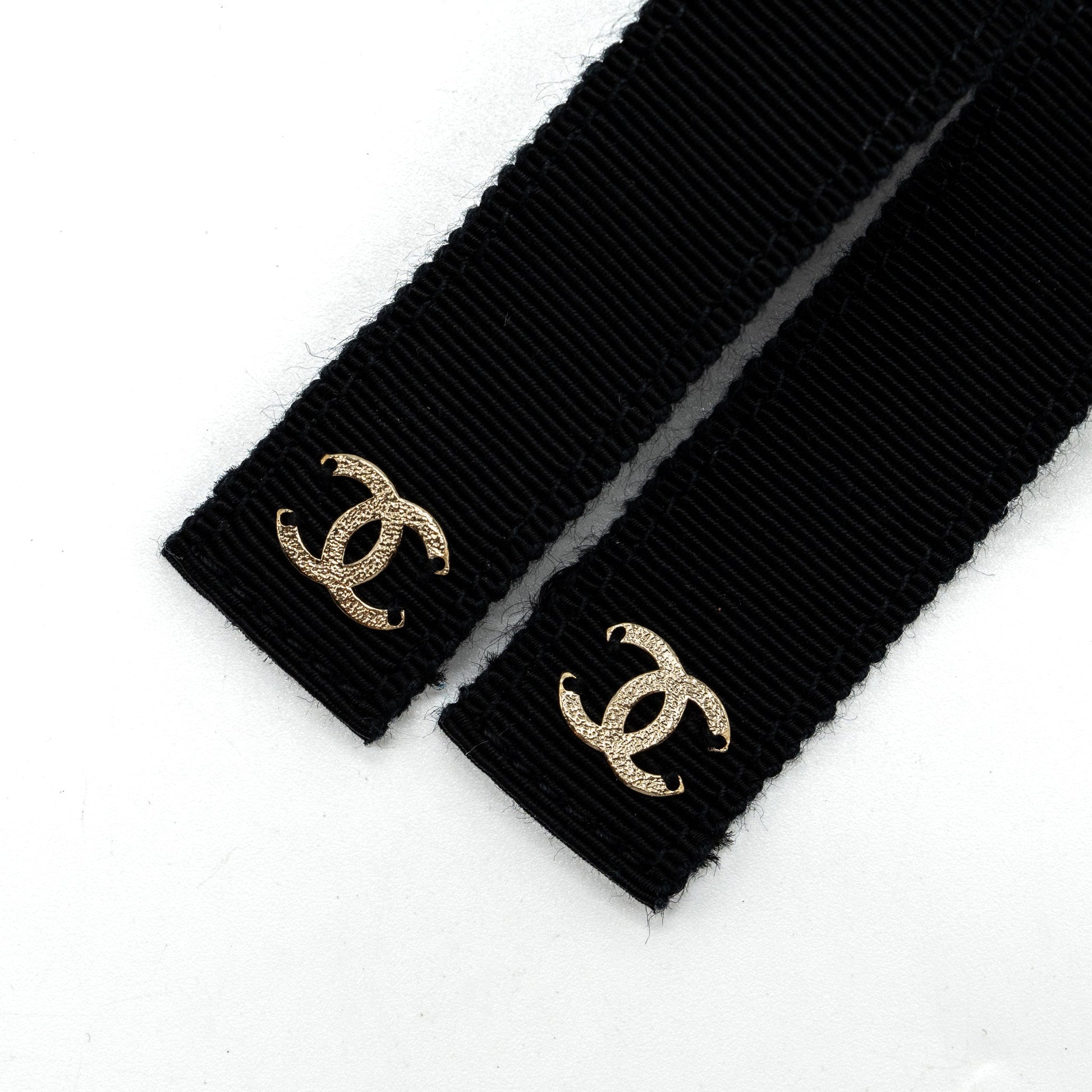 Chanel Grosgrain CC Bow Belt LGHW Black