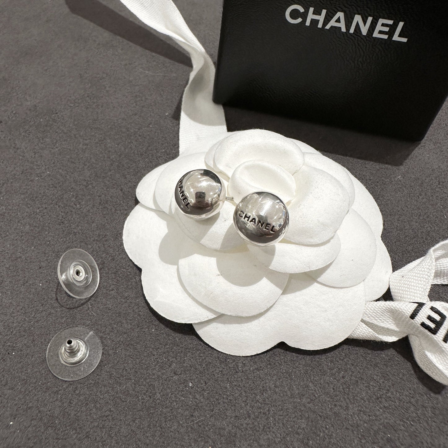 Chanel   earrings