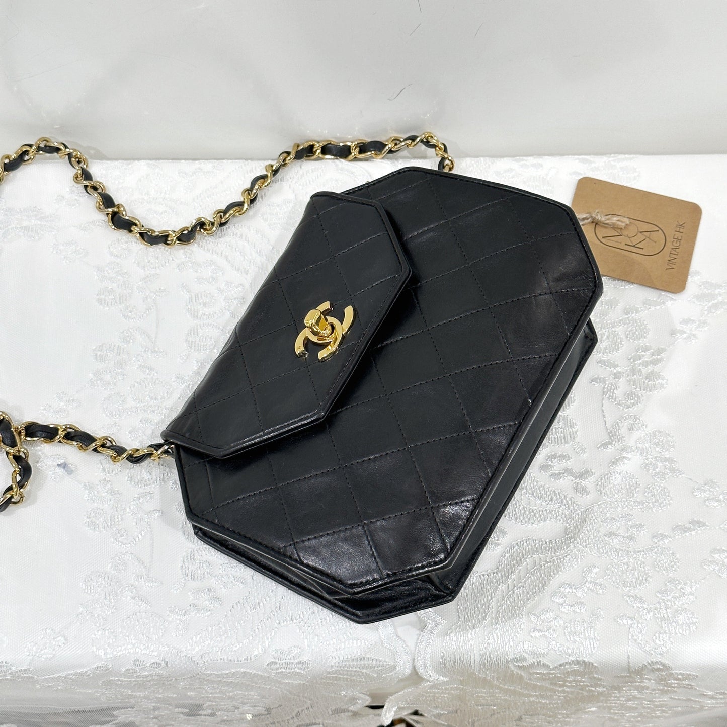 Chanel   octagonal quilted chain bag