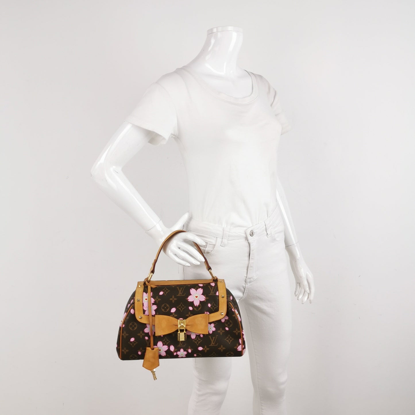 Louis Vuitton x Takashi Murakami Cherry Blossom Sack Monogram Sack Reto Handbag