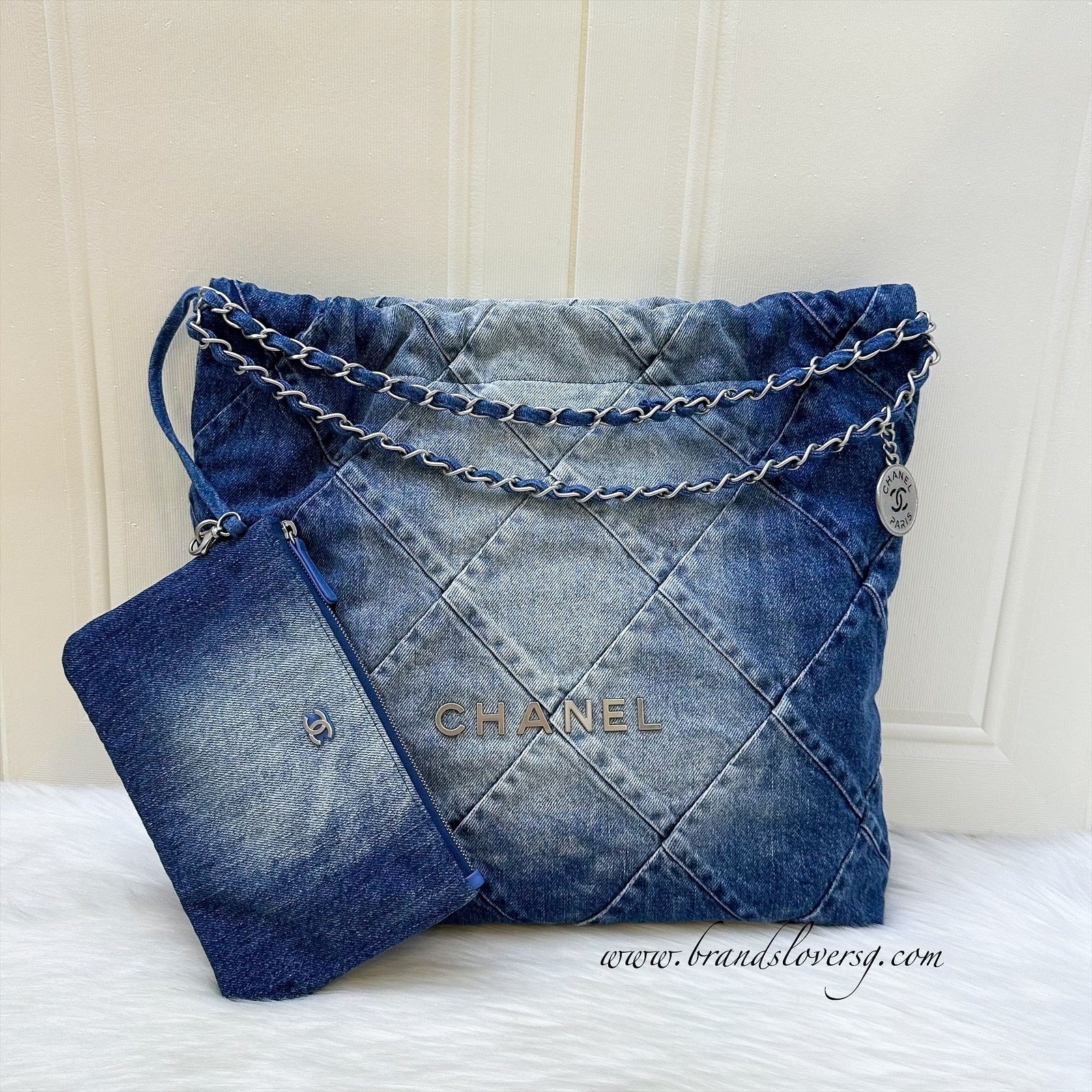 Chanel 22 Medium Hobo Bag in 23S Denim Fabric and Shw ( )