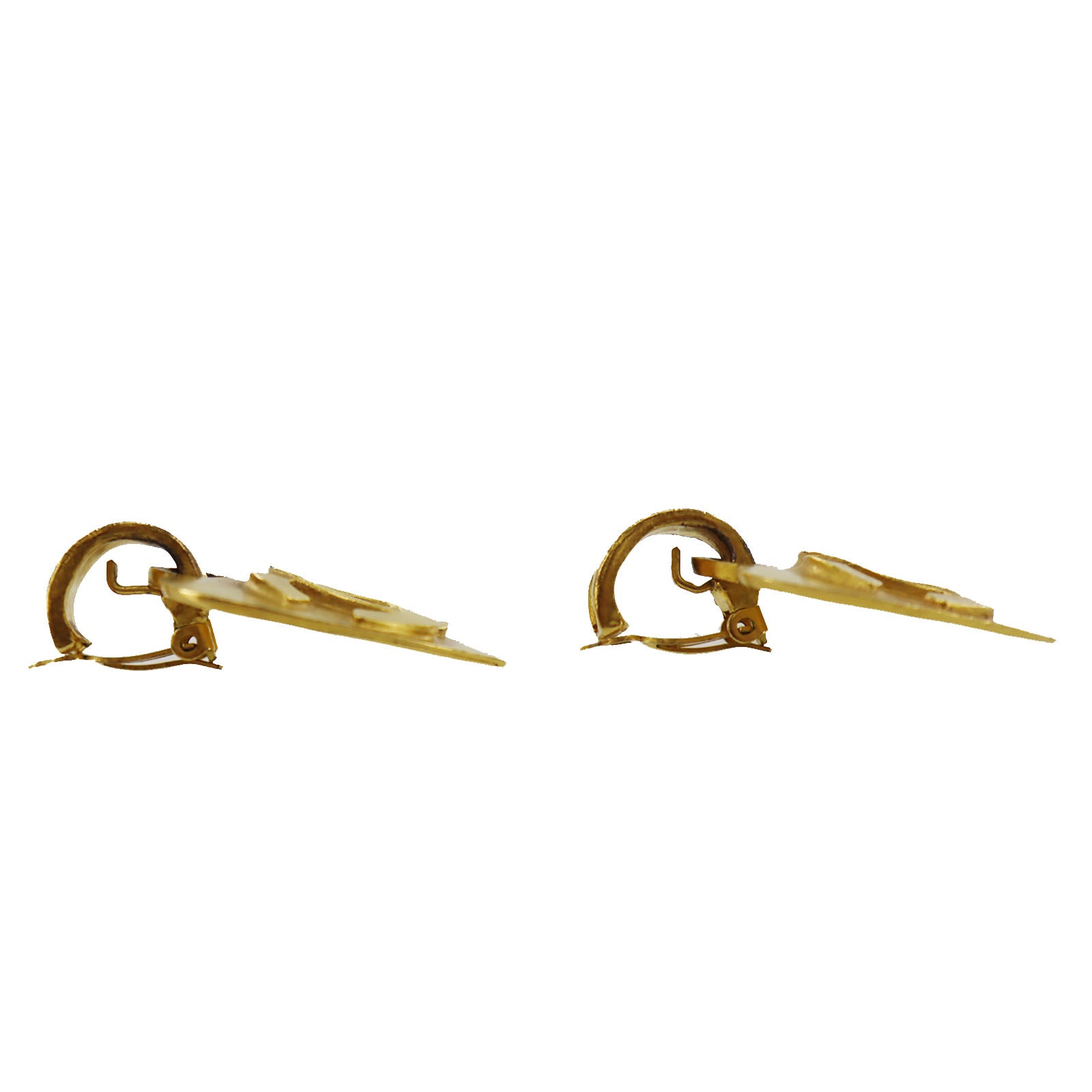 CHANEL CC Logos Heart Earrings 95P Gold Clip-On #AH146