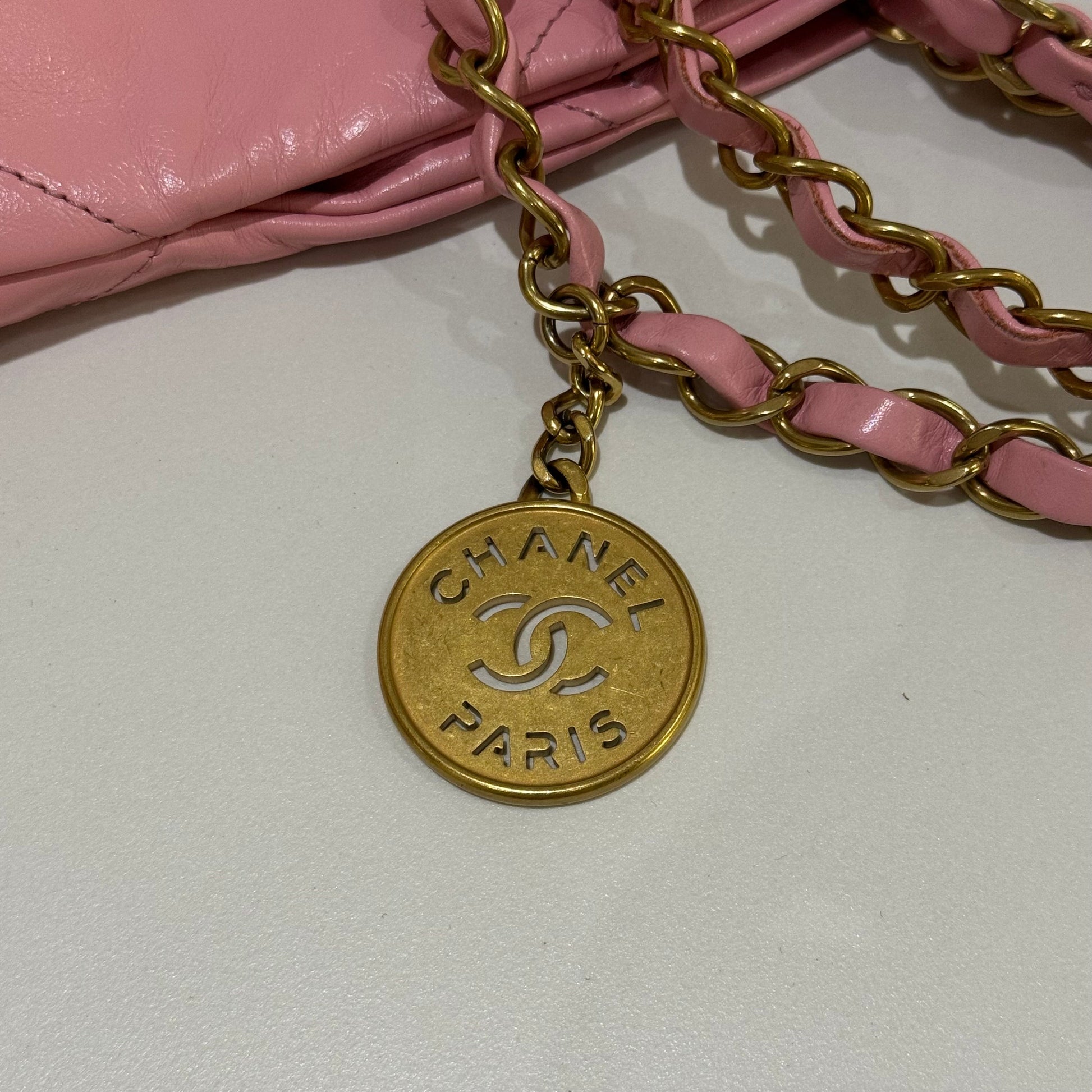 CHANEL 22 BAG SMALL PINK