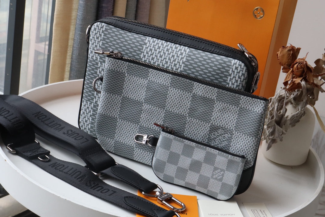 Top Quality Trio Messenger Eclipse Eclipse Reverse Monogram Crossbody Bag