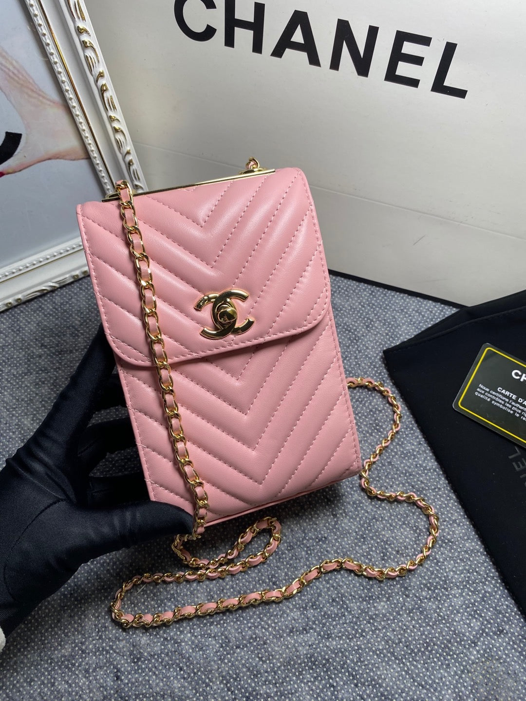 CHL Chevron Trendy CHL Phone Handbag 6
