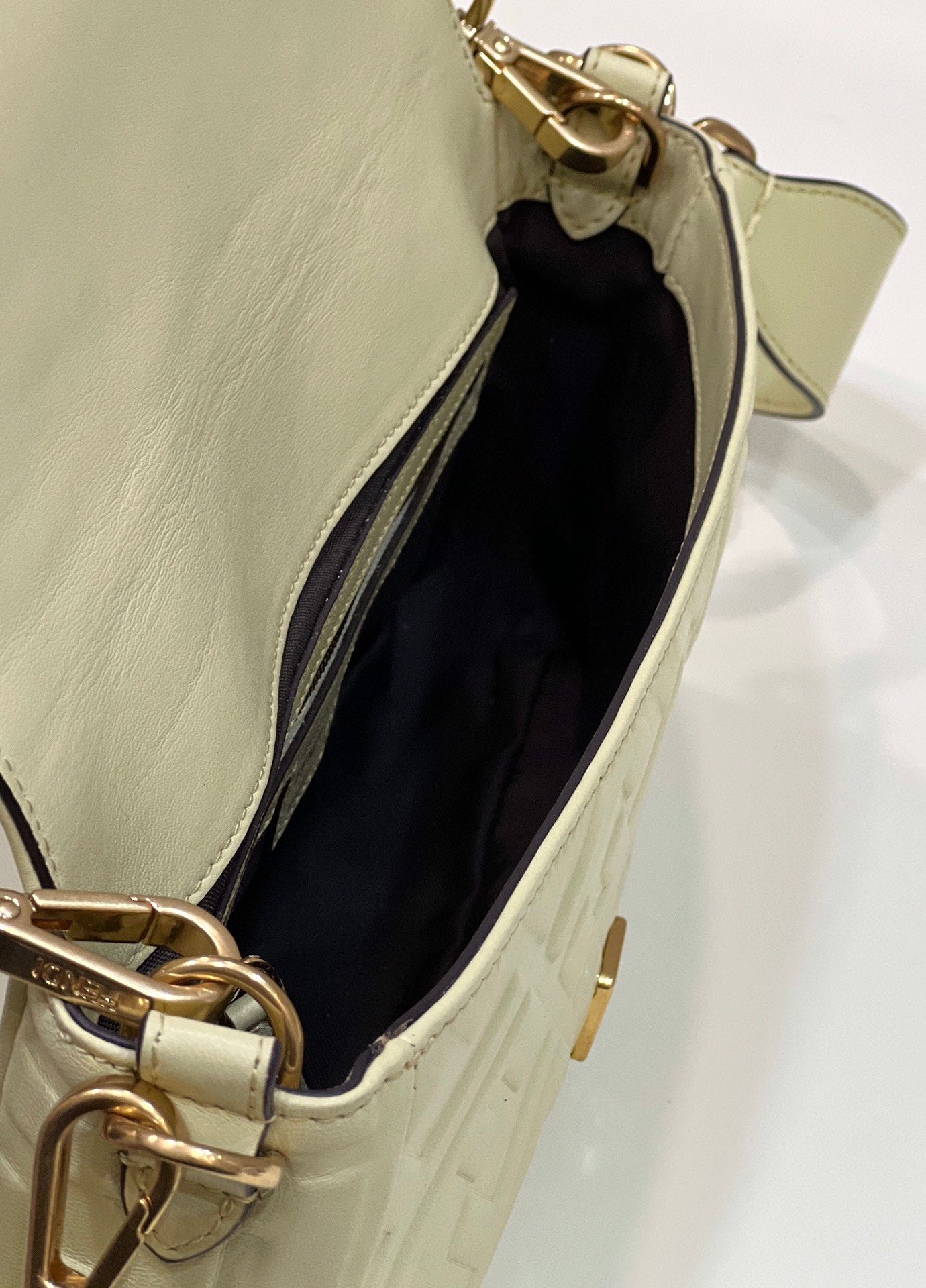 Fendi Top QualityTop Quality Baguette Khaki FF Crossbody Bag
