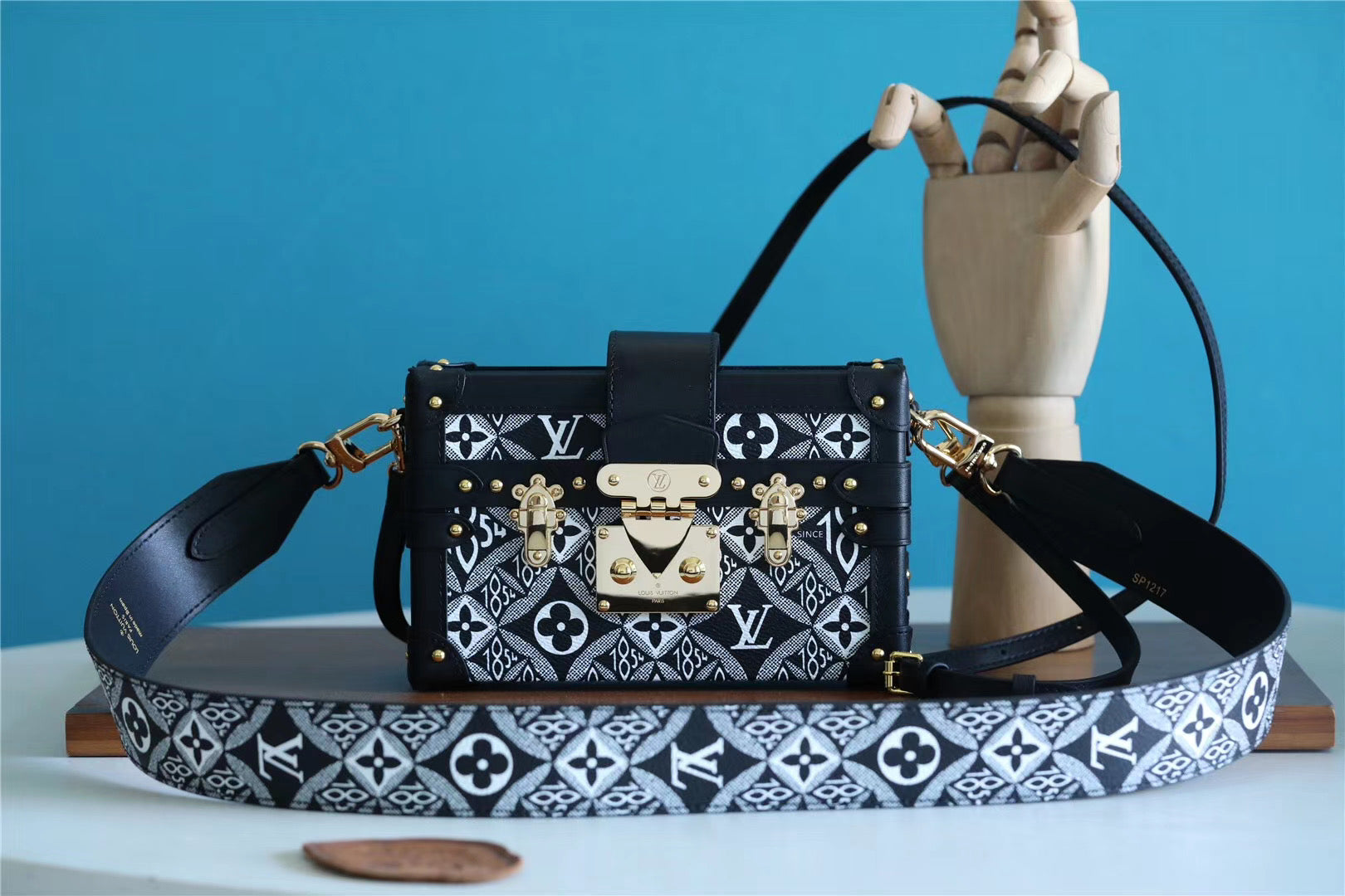 Top Quality Petite Malle Jacquard Since For Black Crossbody Bag