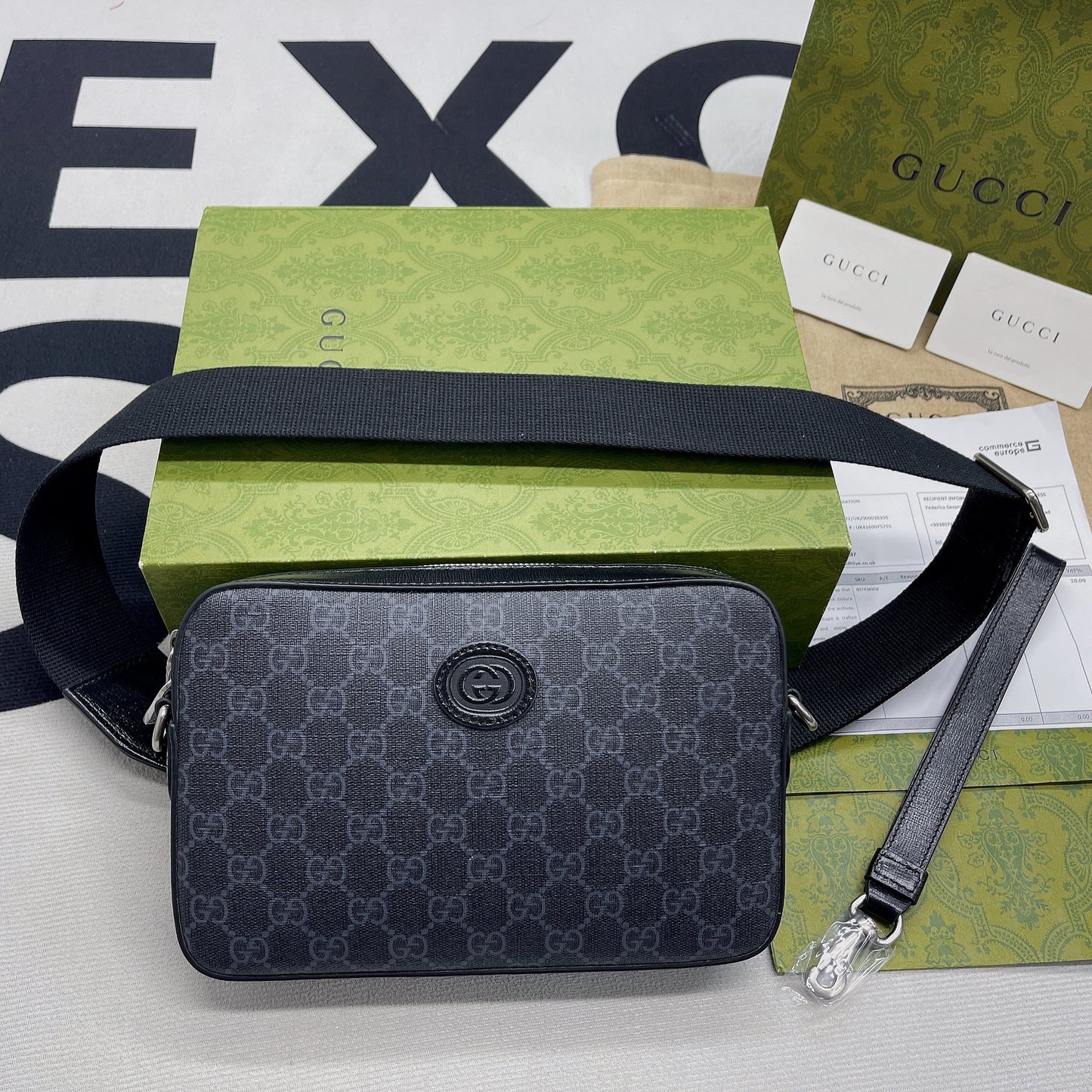 gg Interlocking G gg Supreme Canvas Black Shoulder Bag