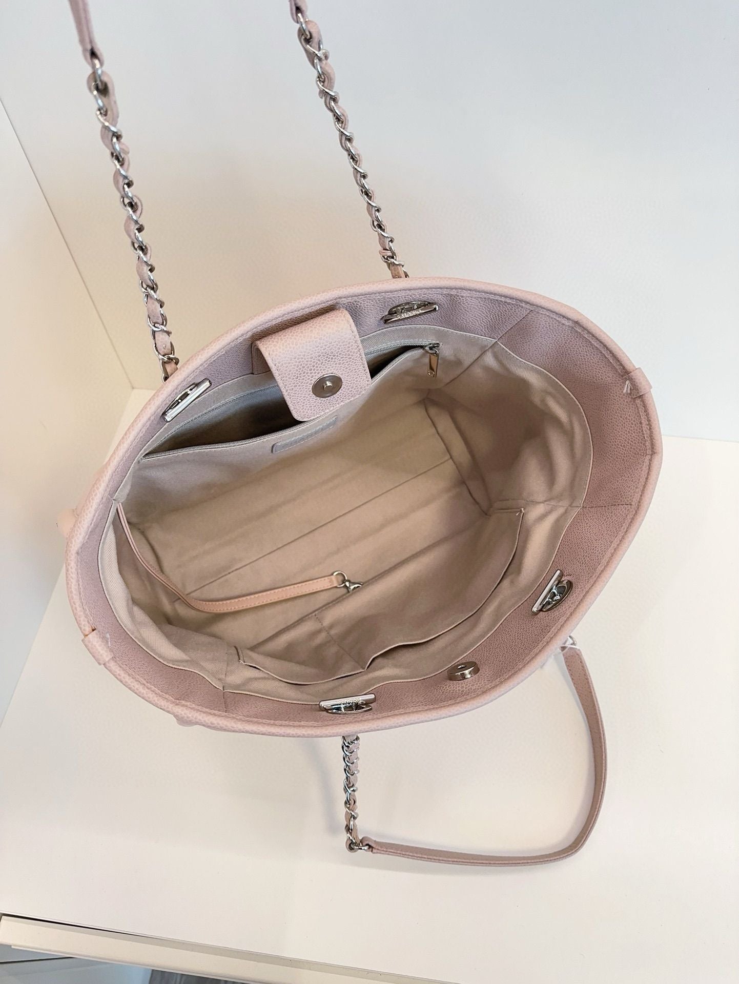 Chanel tote bag pink xcm