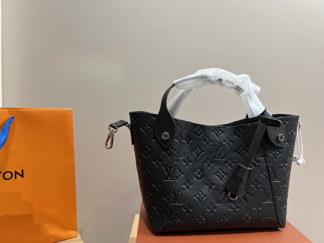 EN - Luxury LUV 754 Travel Bag