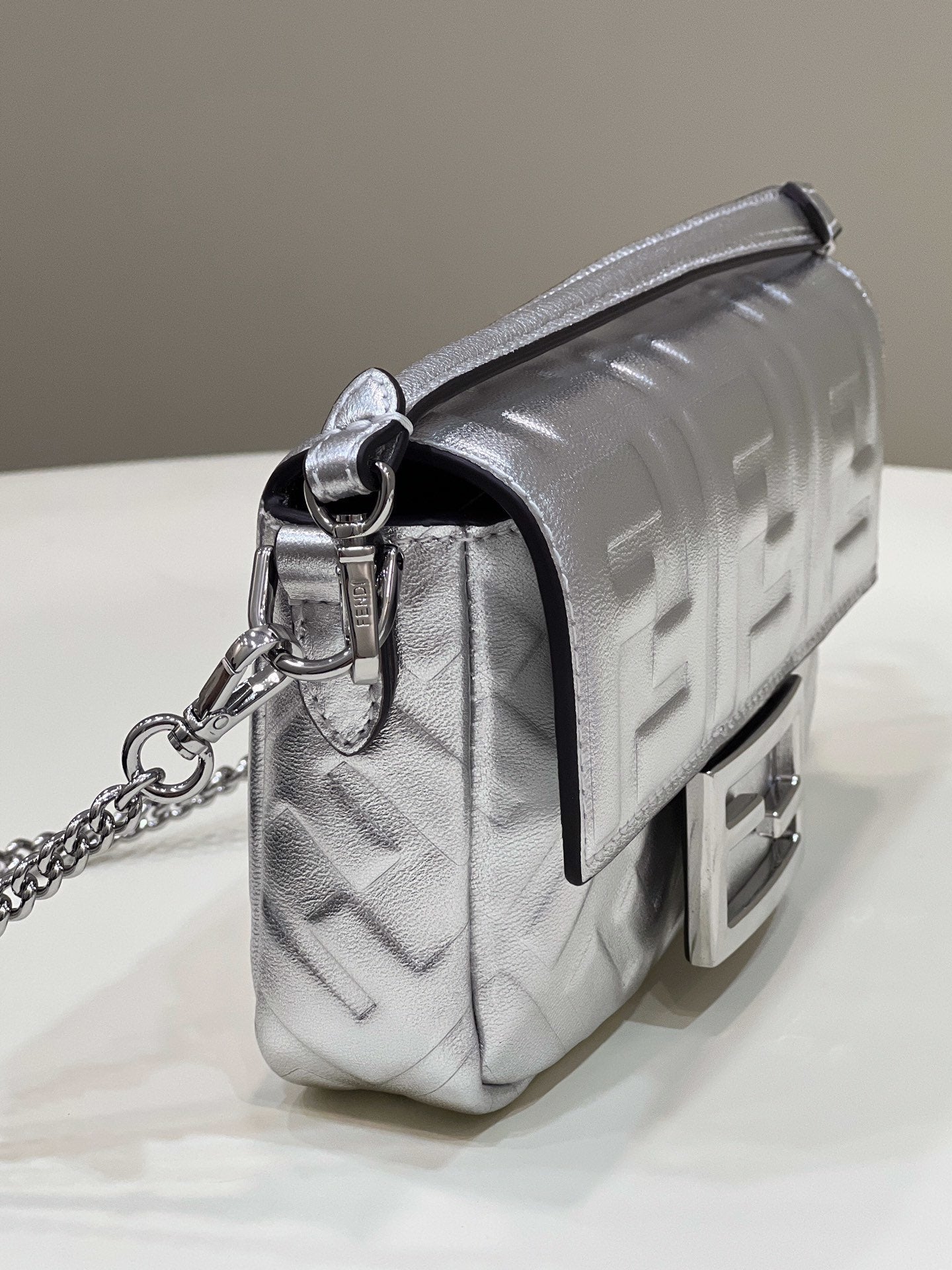 Fendi Top QualityTop Quality Baguette , Silver FF Crossbody Bag