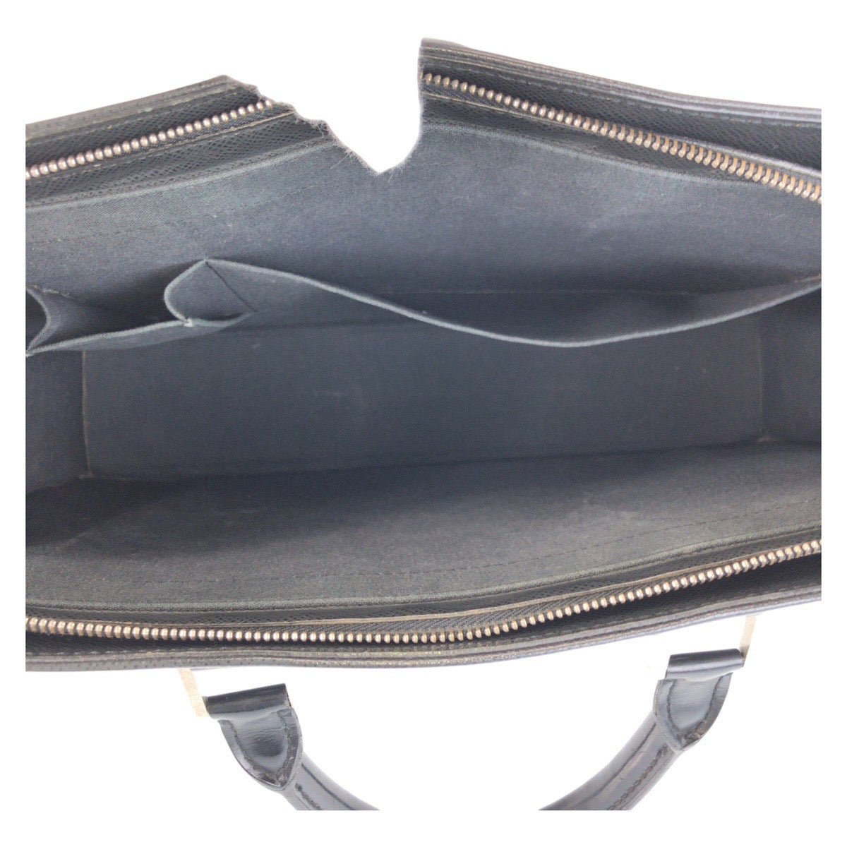 Louis Vuitton Business M30052 Ardoise SilverMetal Taiga Leather Black Handbag