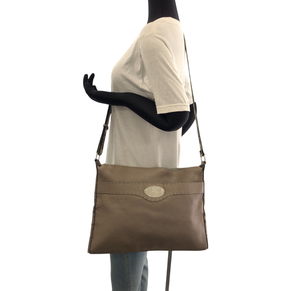 Fendi Shoulder Bag 8Bt093 Silvermetal Shoulder Bag Crossbody Celeria Leather Beige