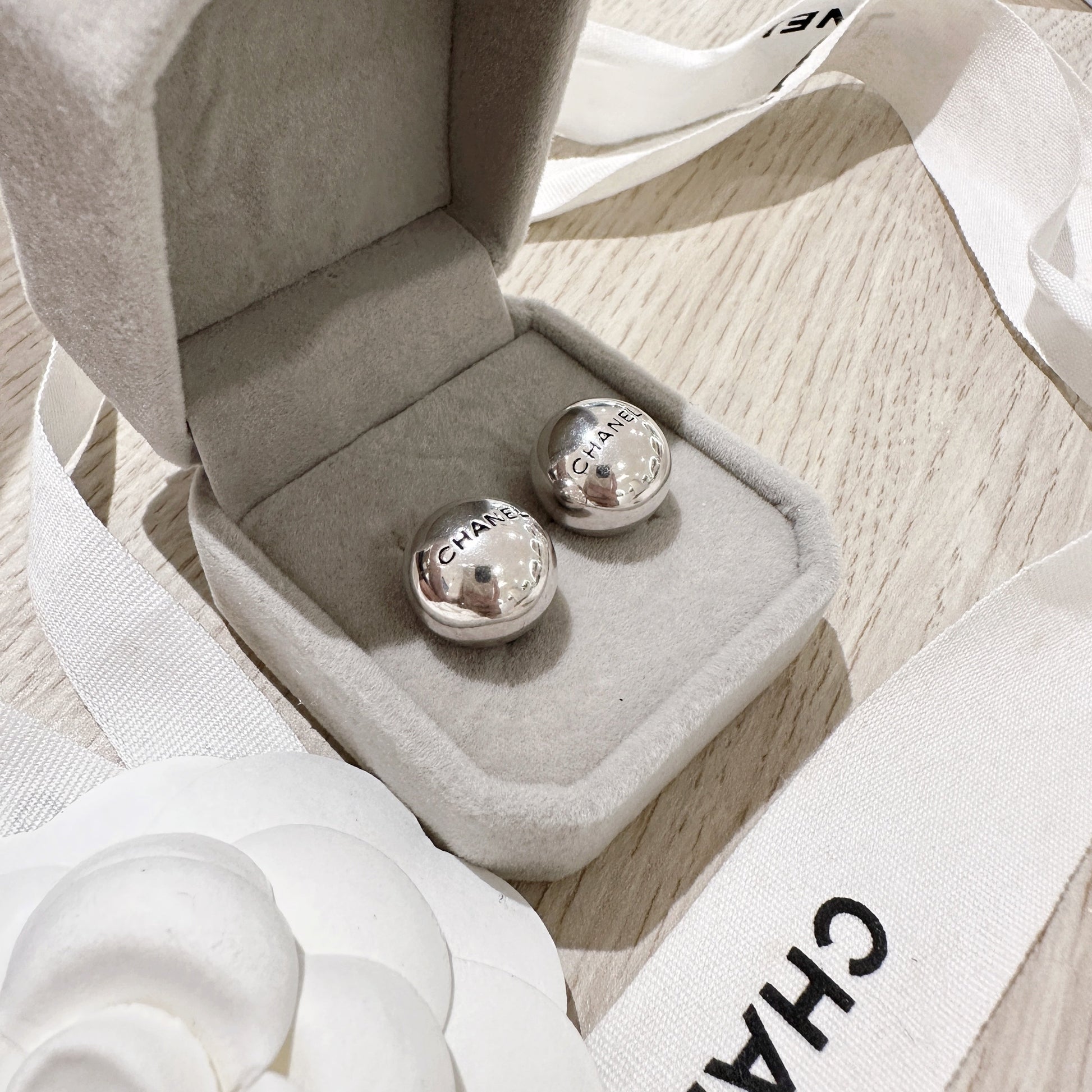 Chanel   earrings