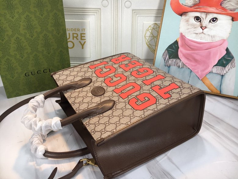 EN - Luxury GCI 569 Travel Bag