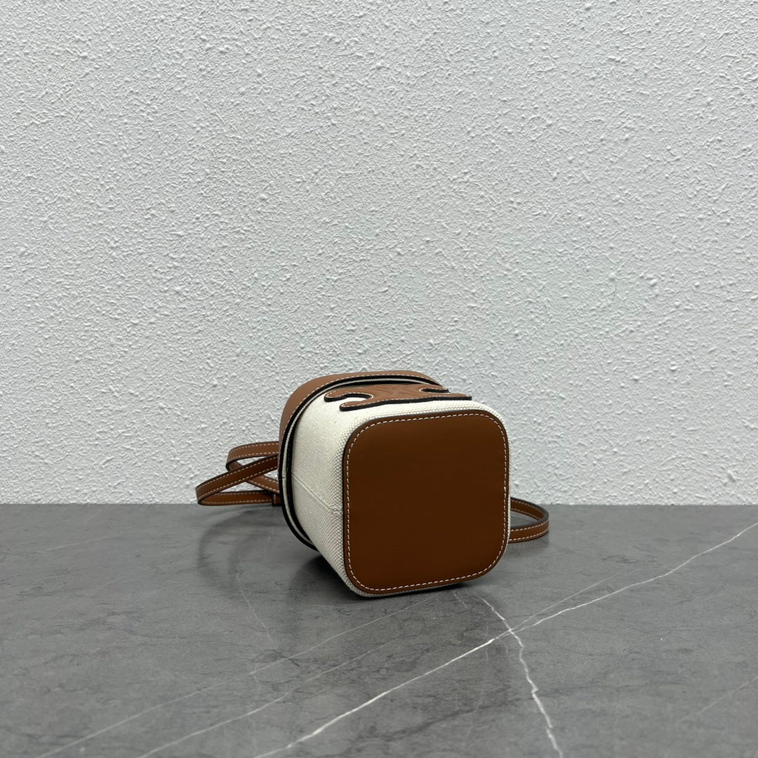 Top Quality Box Cuir Triomphe In Textile Tan Small Travel Bag 4In11Cm 3395