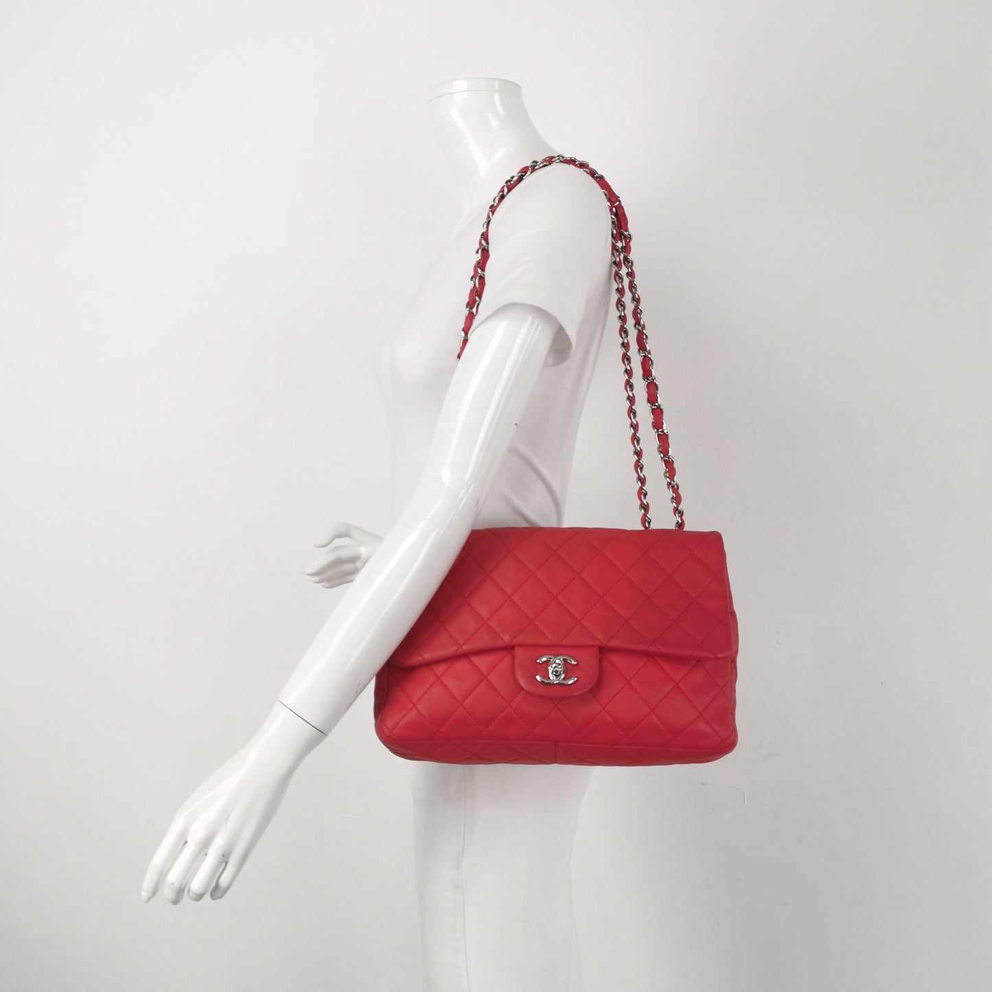 Chanel Classic Flap Jumbo Caviar Single Flap Red Silver Leather Handbag