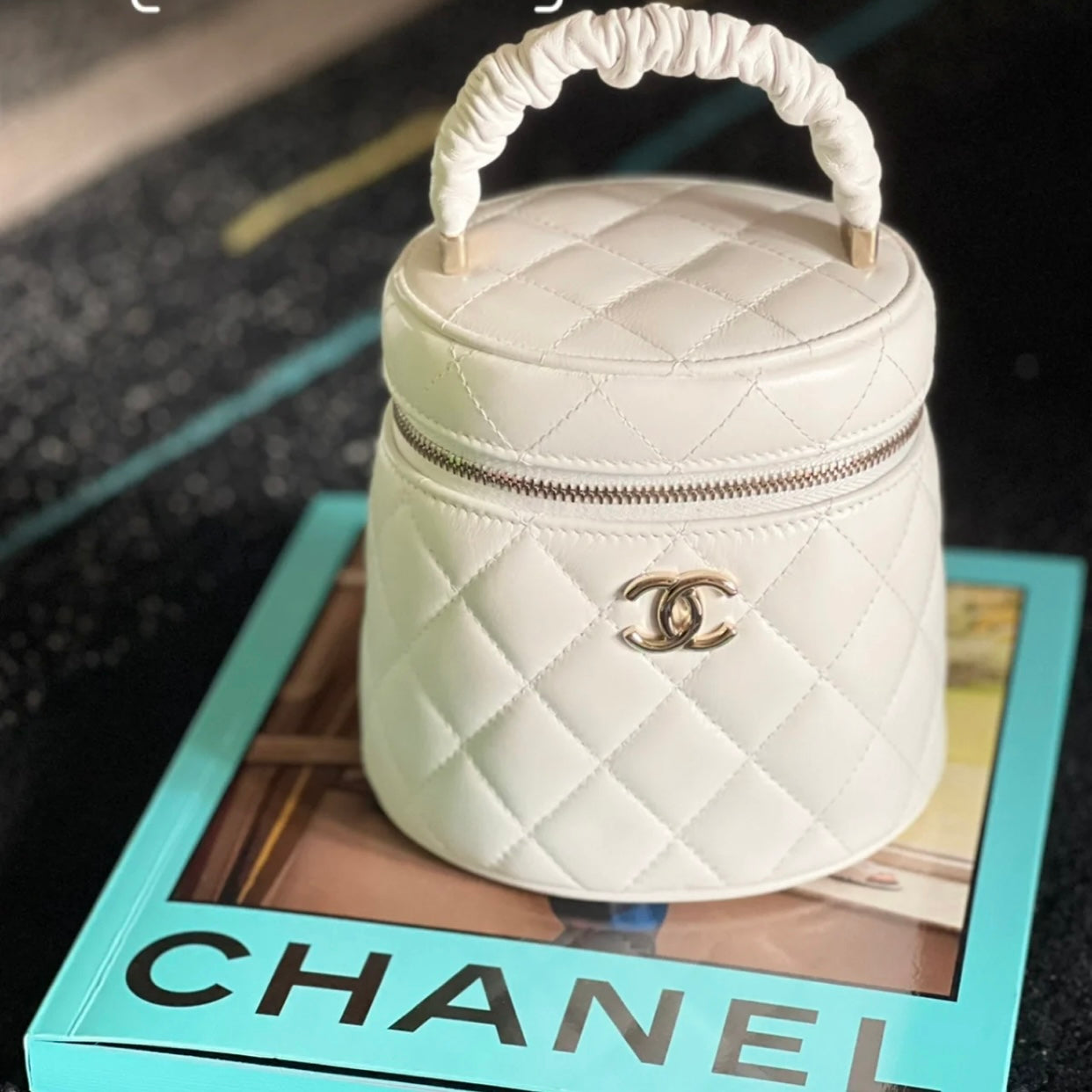 Chlsmall Vanity Case For Women Travel Bag White