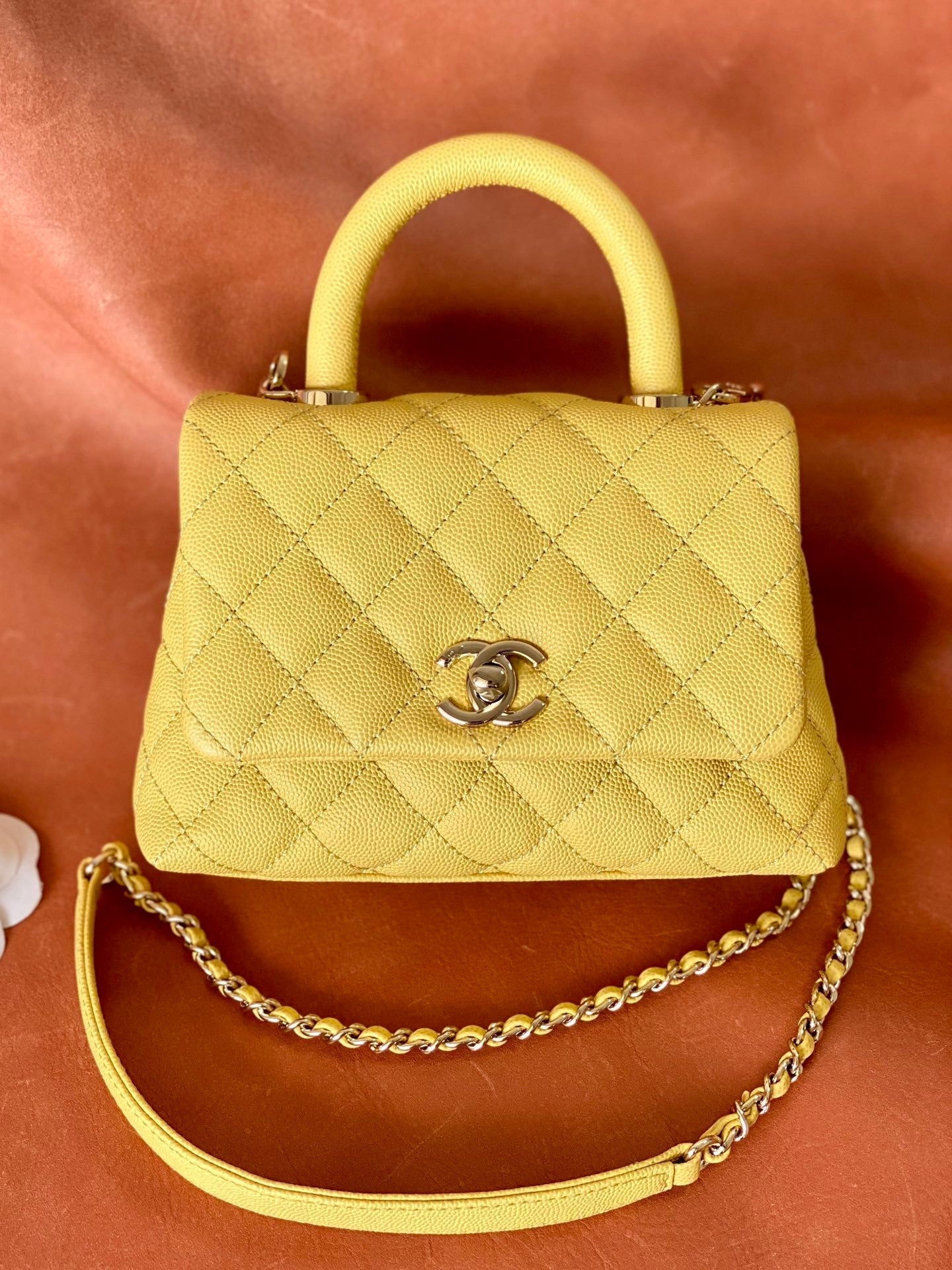 CHLMini Yellow 7.5in 19cm Flap Top Handle Mini Bag