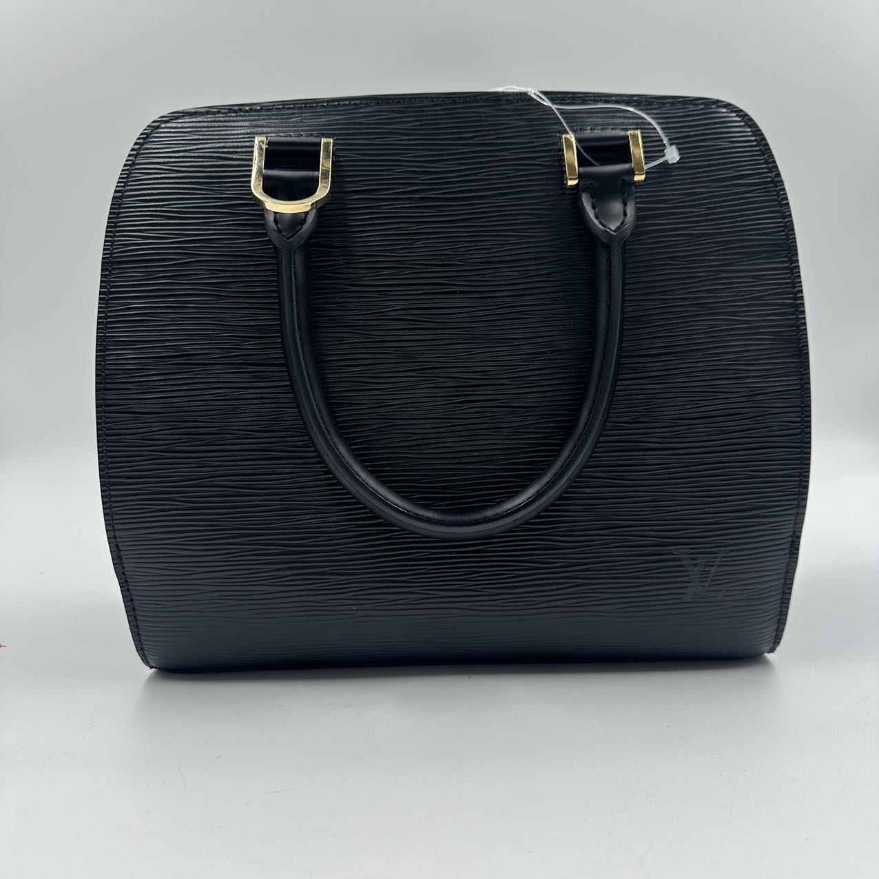 LOUIS VUITTON<br>Epi Pont Neuf Bag