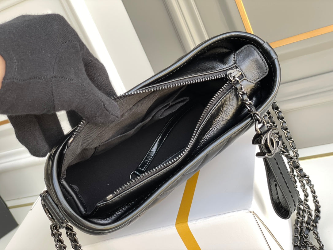 CHL CO-CO Gabrielle 7.8in 20cm Black Shoulder Bag 3