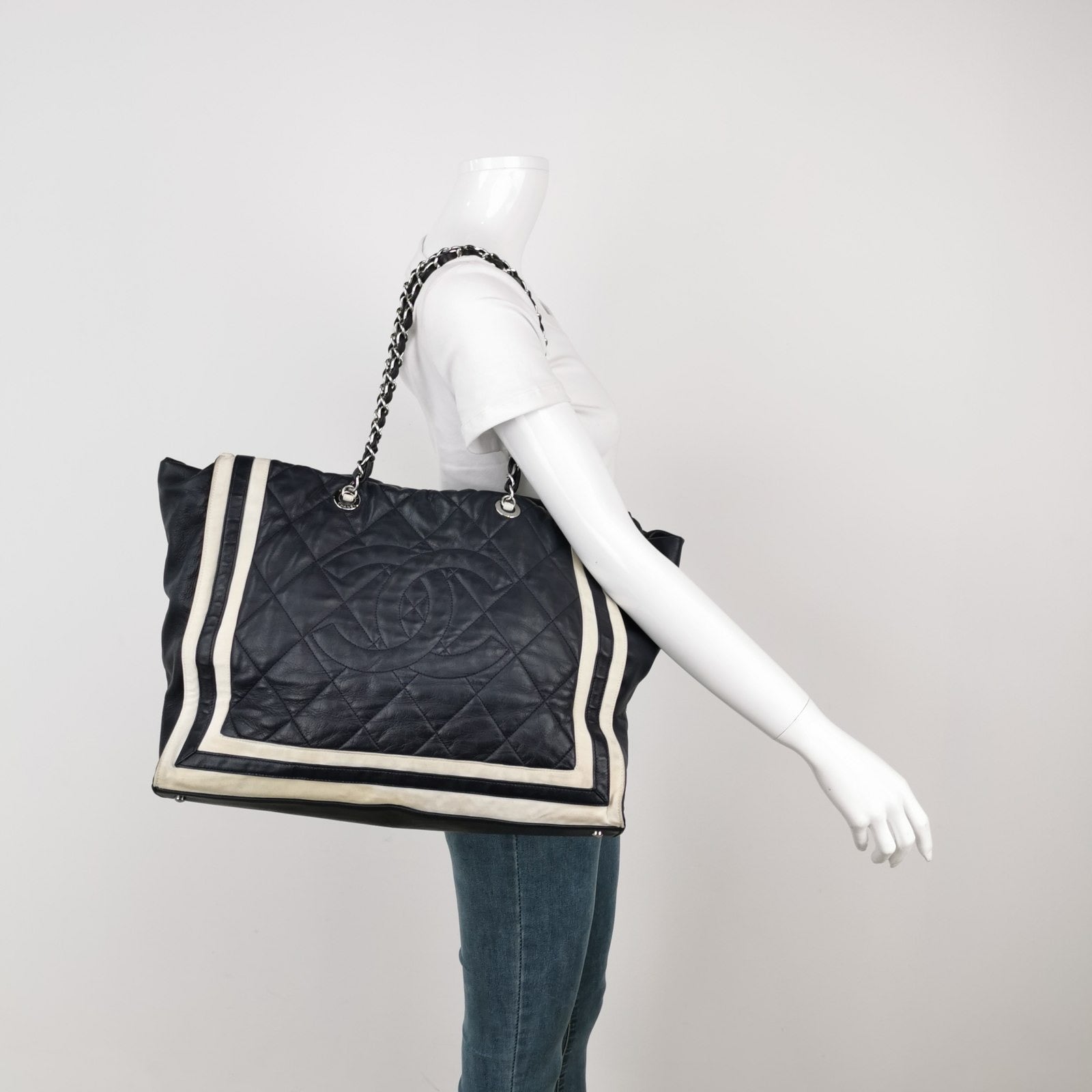 Chanel CC Shopping Cannage Lambskin Navy Stripes White Leather Tote Bag