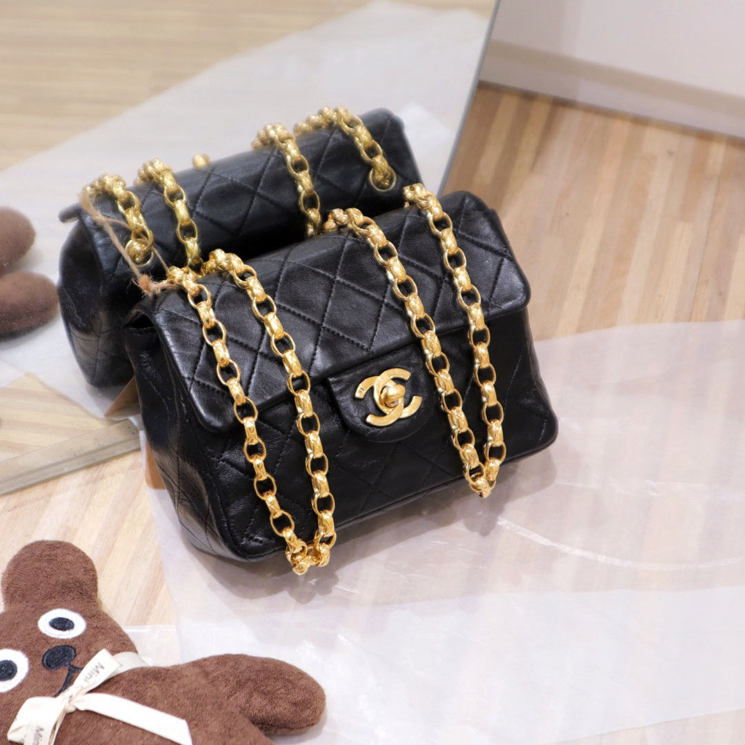 Chanel   mini classic flap 18cm