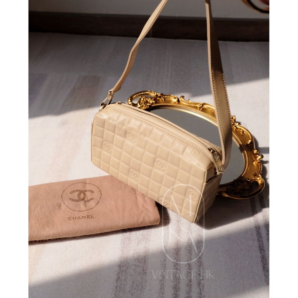 Chanel   sheepskin mini bag