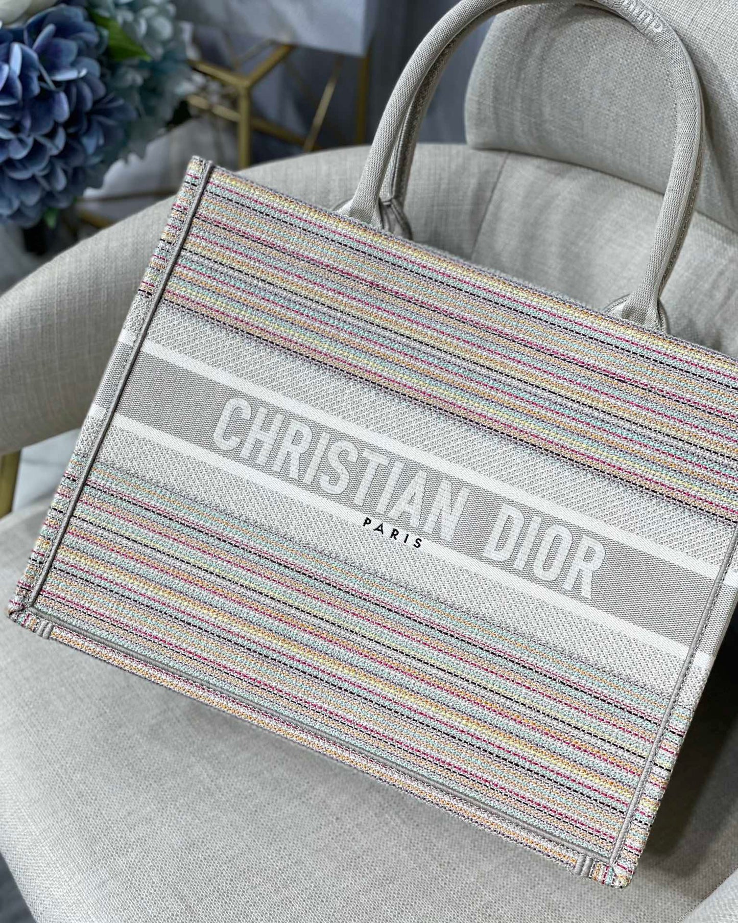 Metop Qualityum Book Stripes Embroidery Canvas Book Tote Bag