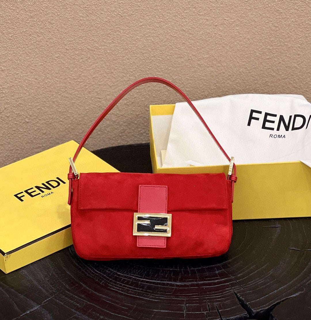 Top QualityTop Quality Baguette 25cm Red Handbag