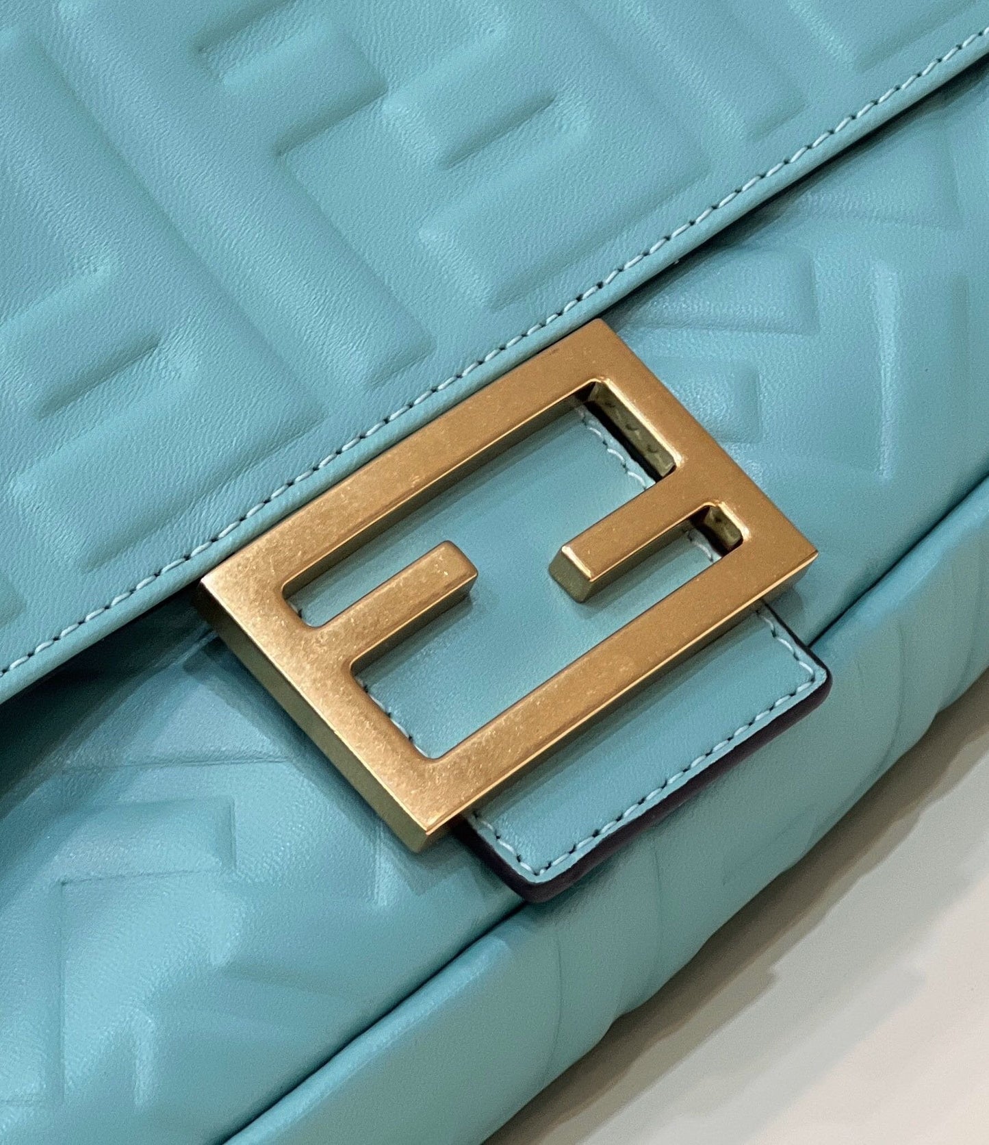 Fendi Top QualityTop Quality Baguette Teal FF Crossbody Bag