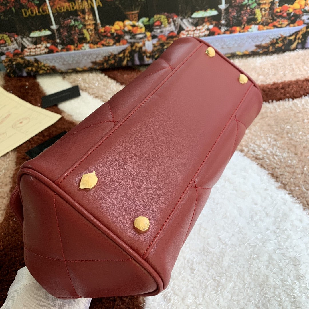 Metop Qualityum Sicily Burgundy Quilted Travel Bag