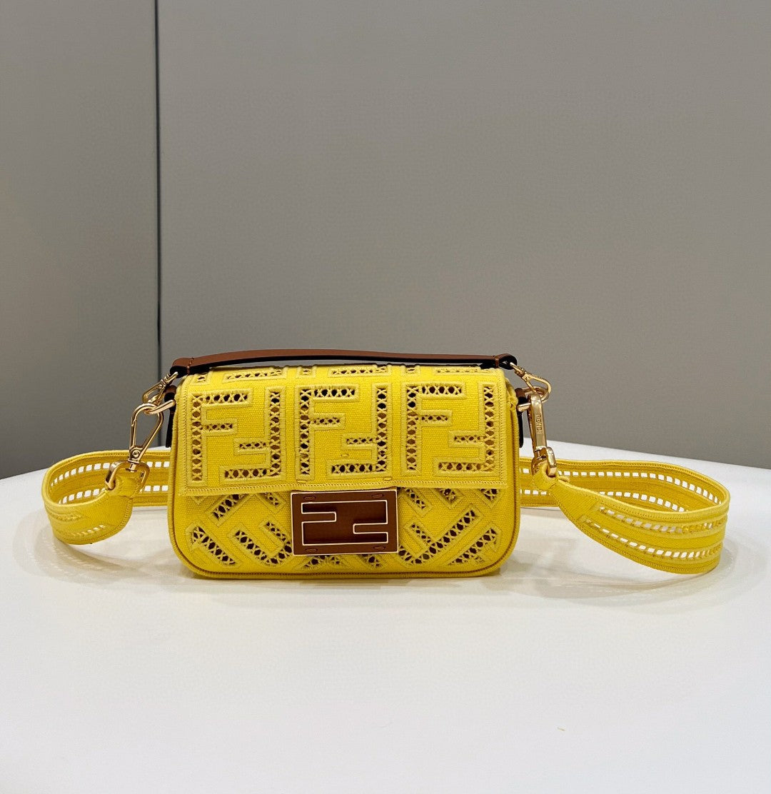 Top QualityTop Quality Baguette Yellow Small Handbag