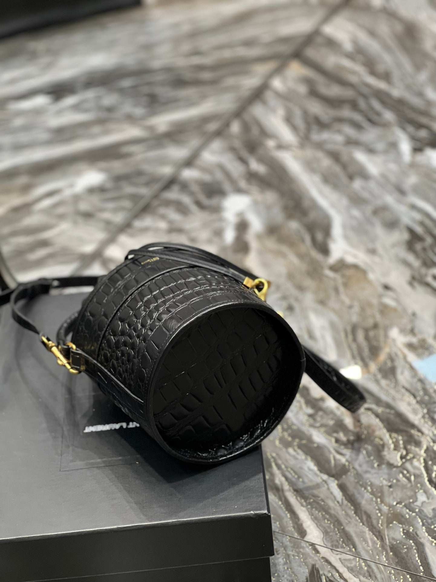 YSL Saint Laurent Ysl Saint Laurent Bahia Small Bucket Bag Black Ysl 6867332Us3W1000 8590