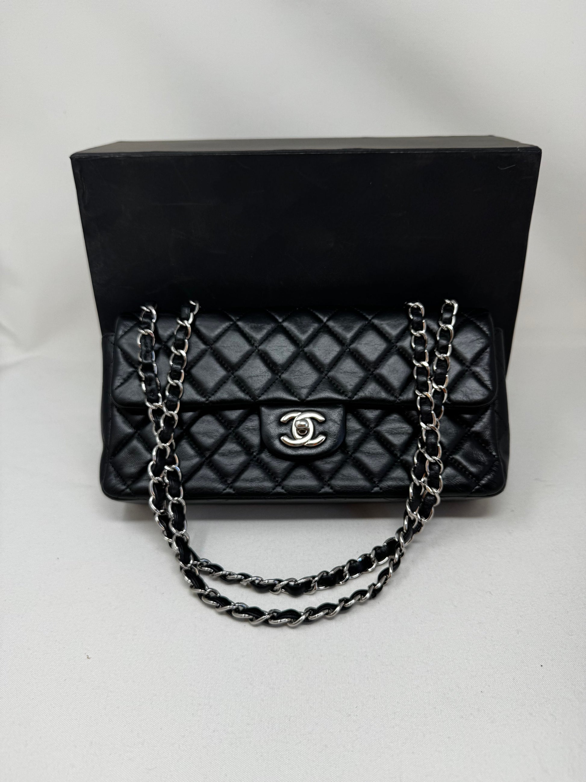 CHANEL | Bags | Chanel Classic Medium Double Flap Bag Nwots B-