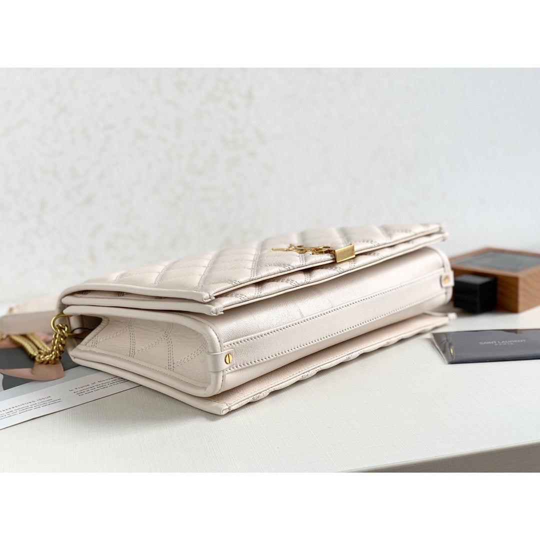 YSL Saint Laurent Becky 10.5in 27cm White Small Shoulder Bag