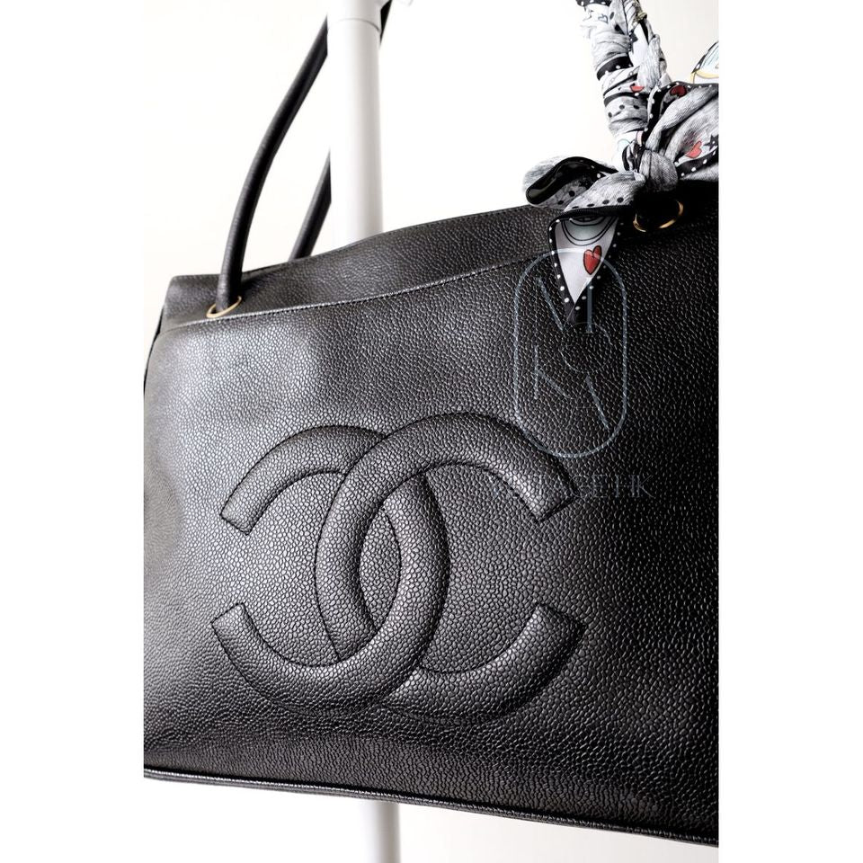 Chanel   coco caviar leather tote bag
