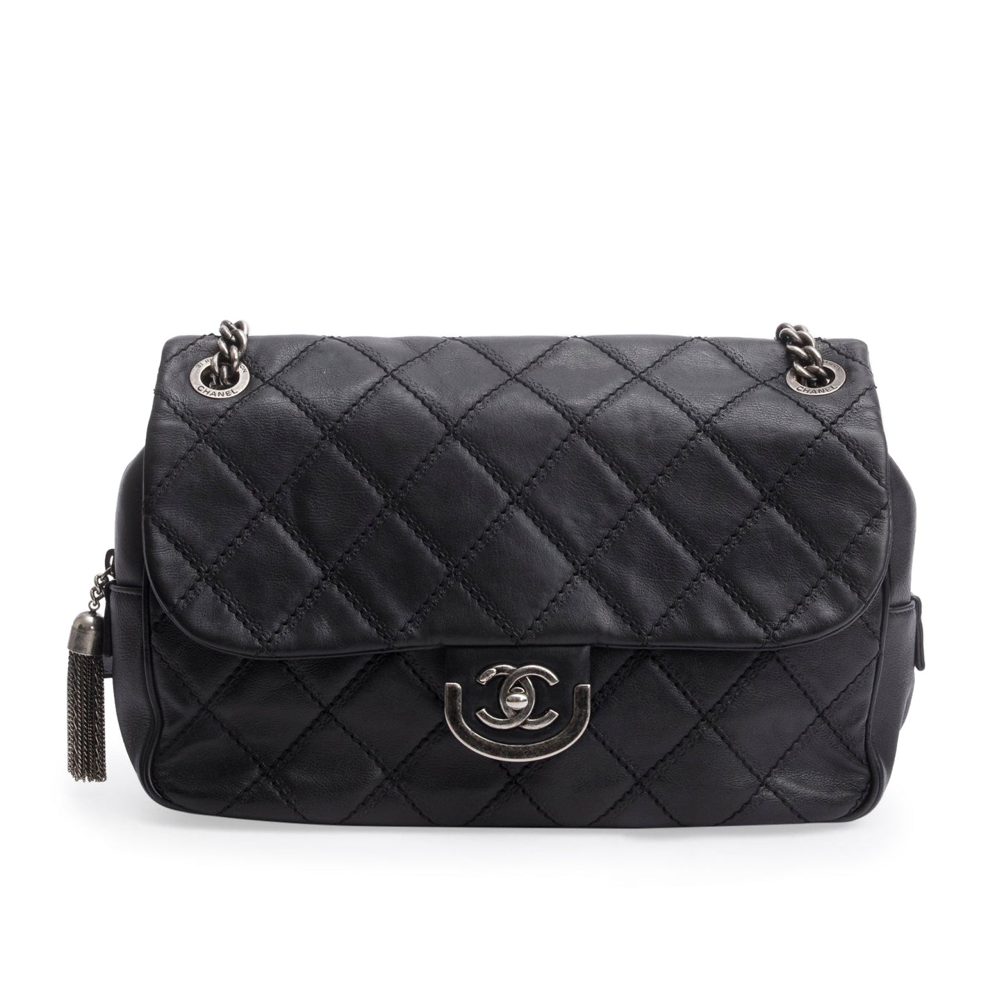 Chanel Quilted Paris-Edinburgh Coco Sporran Flap Leather Calfskin Black Travel Bag Flap Bag