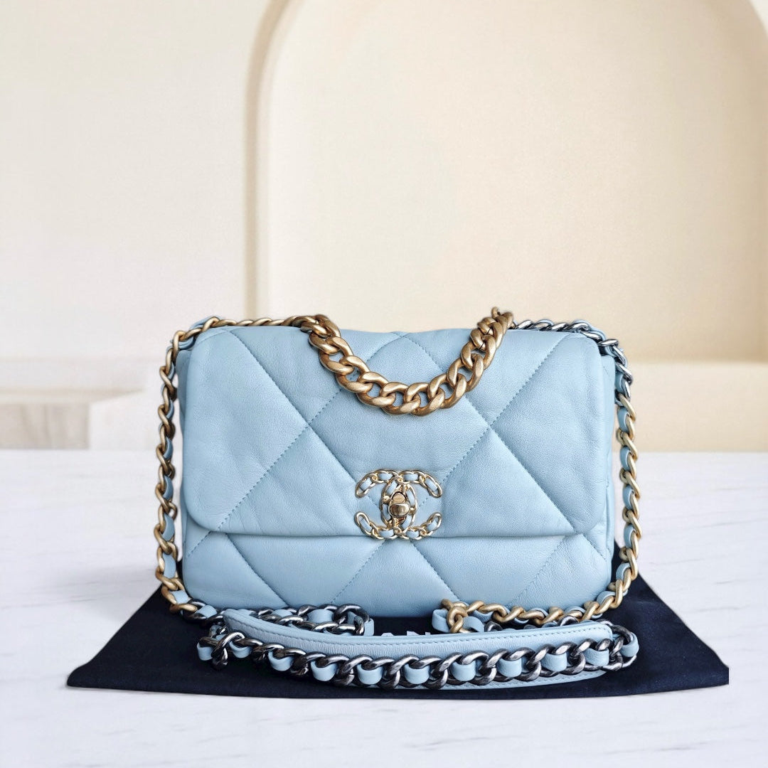 Chanel 19 Bag Goatskin Light Two-Tone Hardware Microchip Quilted Blue Handbag