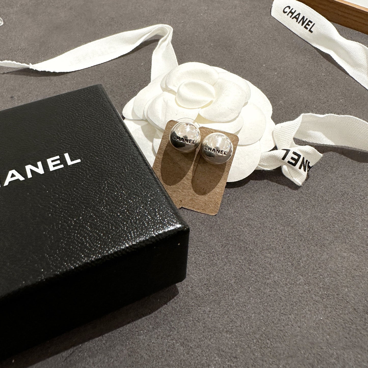 Chanel   earrings