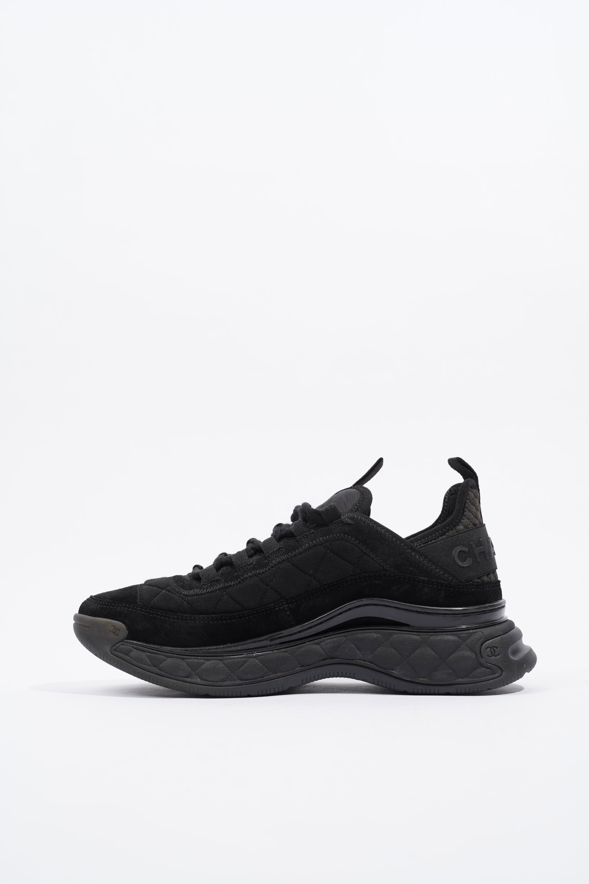 Chanel CC Logo Sneaker Black Canvas EU 39 UK 6