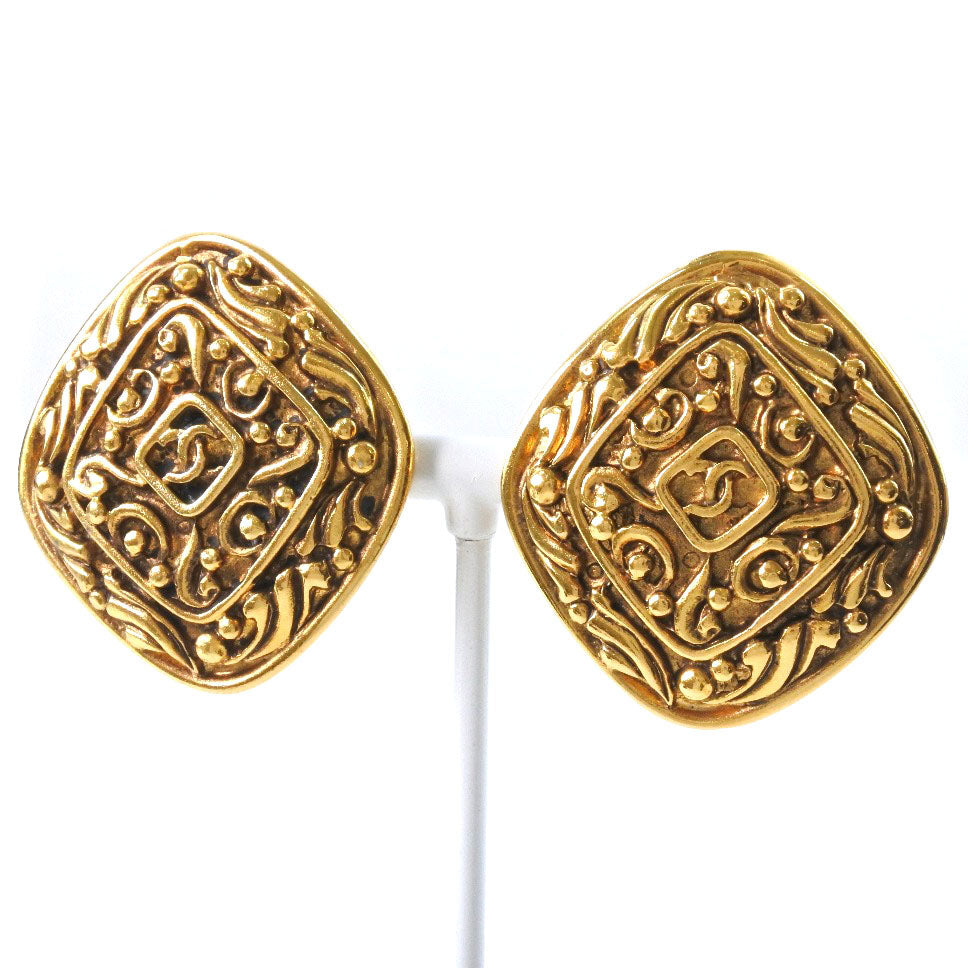 Chanel Coco Mark Gold Earrings