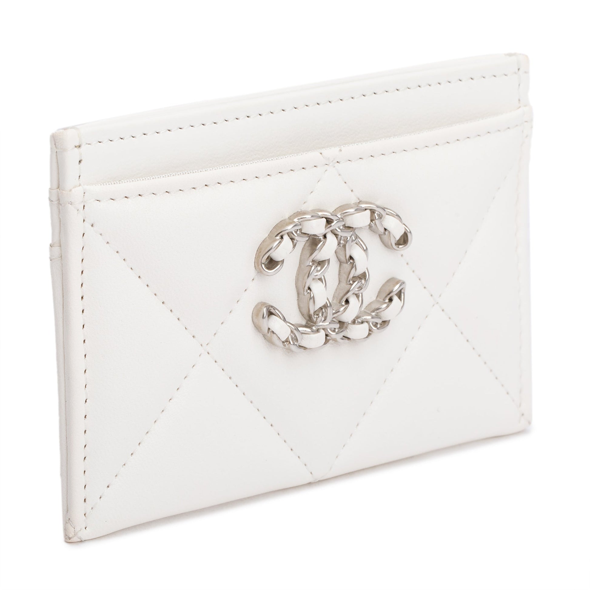 Chanel Quilted 19 Card Holder Leather Lambskin White Wallet Case