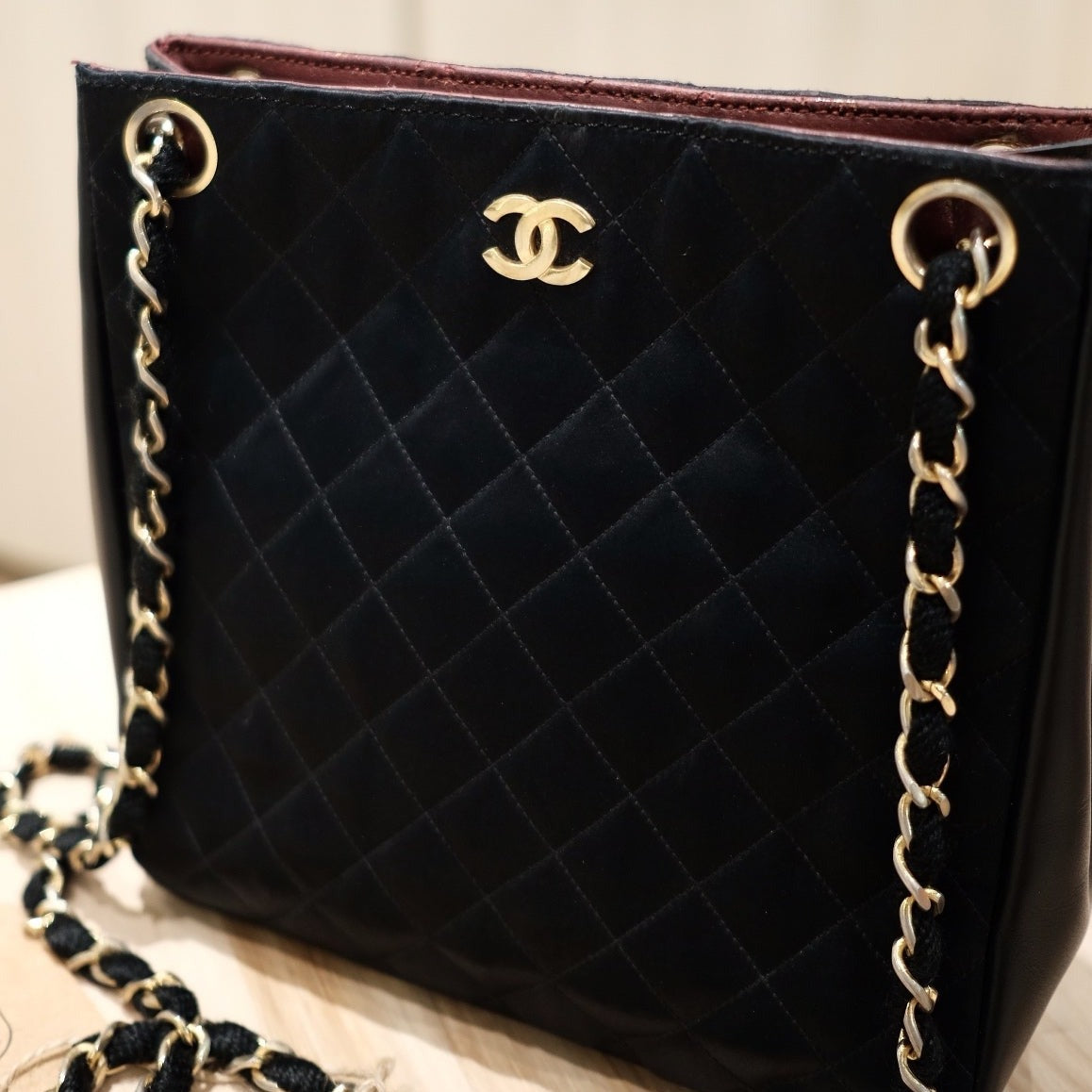 Chanel   shoulder bag