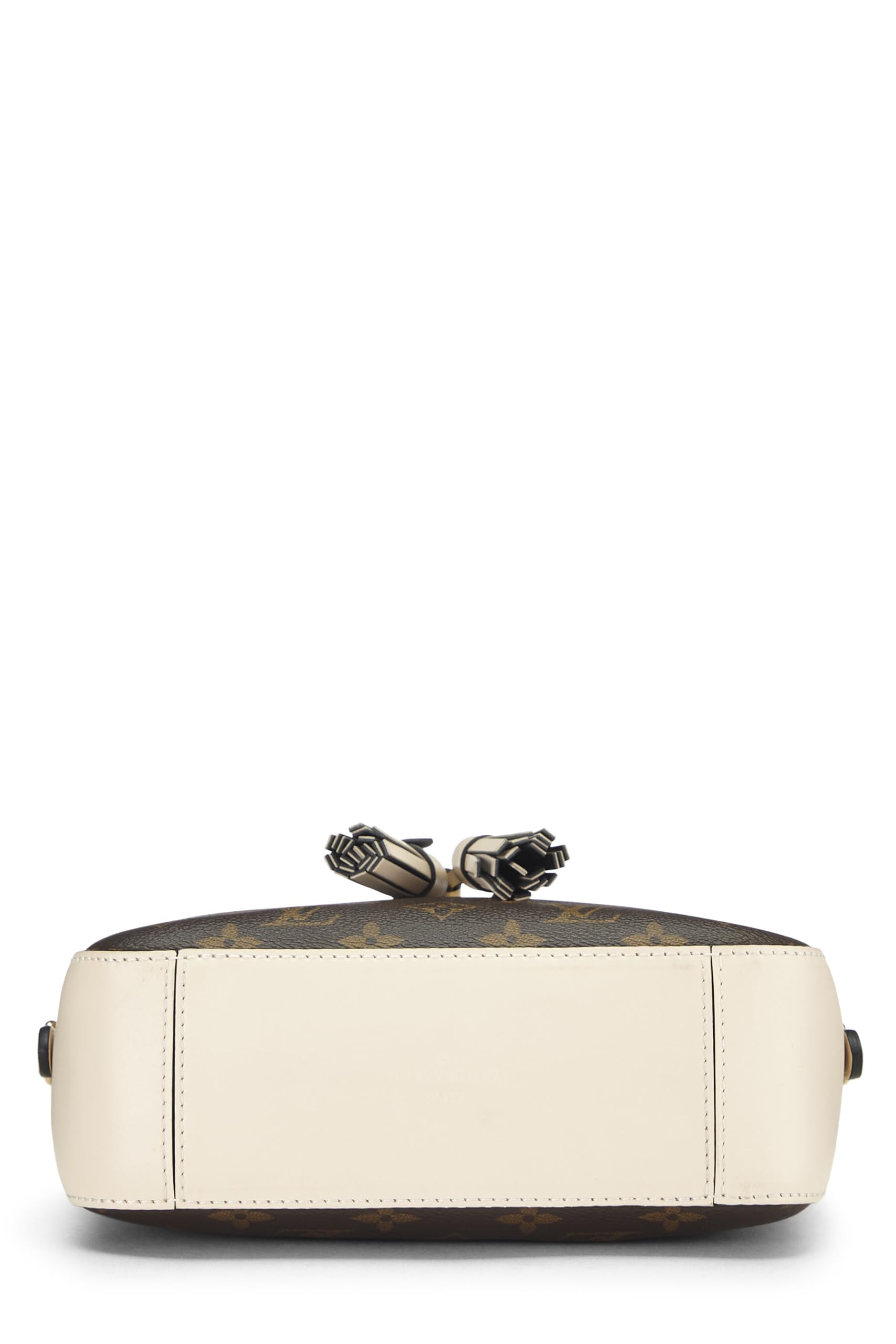 Louis Vuitton,  White Monogram Canvas Saintonge, White